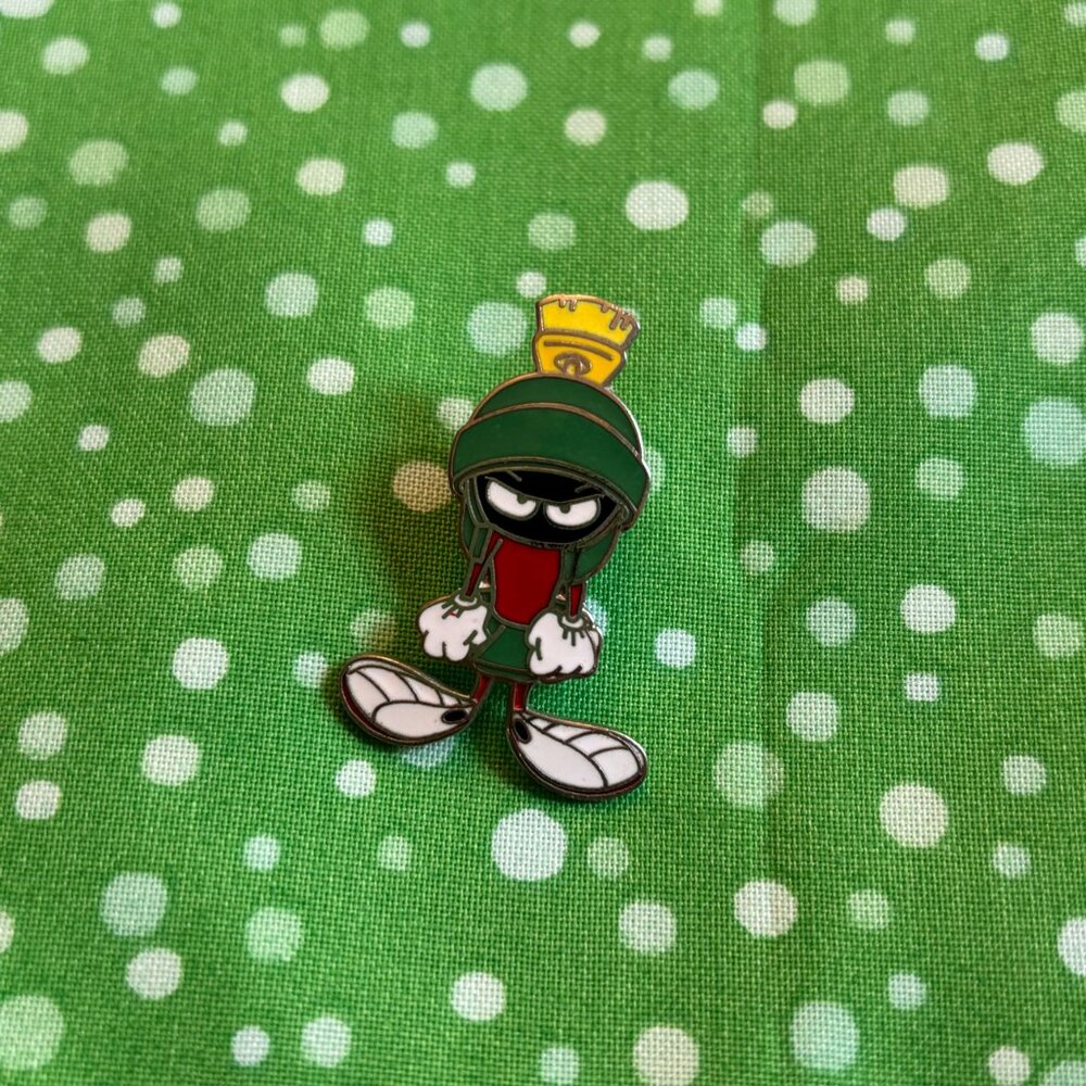 Marvin the Martian Enamel Pin 👽 Looney Tunes Warner Bros Store 90s